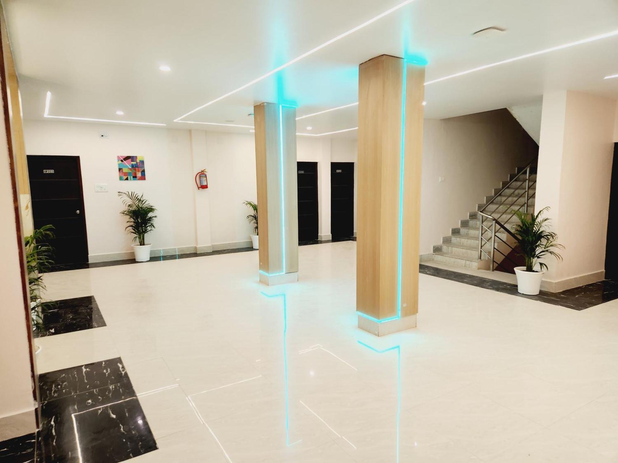 The Greenstar Inn Premium Bhubaneswar Esterno foto