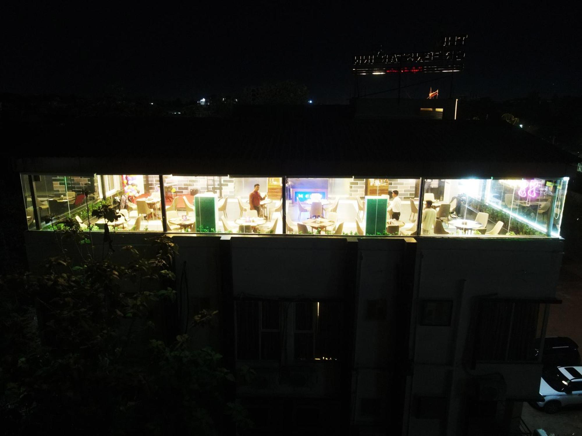 The Greenstar Inn Premium Bhubaneswar Esterno foto